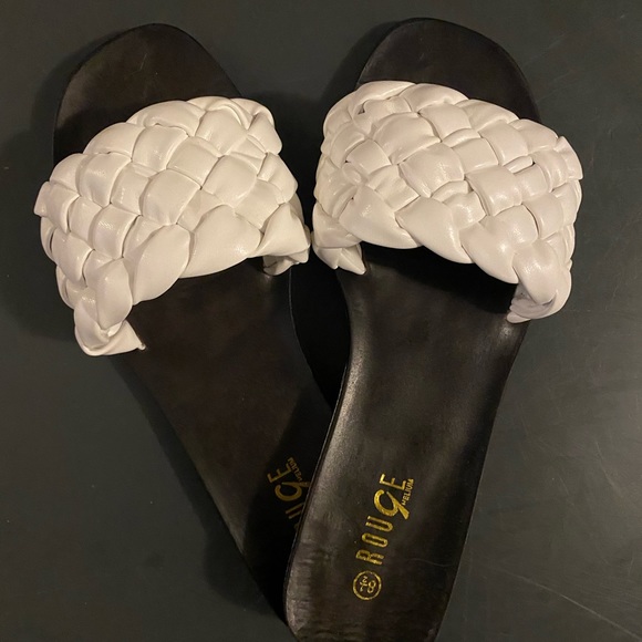 Slides - Picture 2 of 5